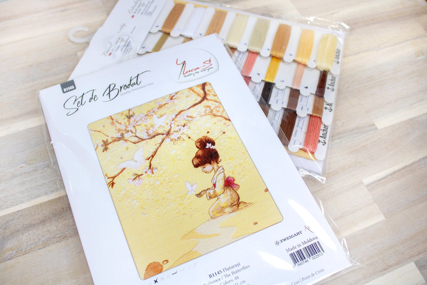 Cross Stitch Kit Luca-S - The Butterflies, B1145