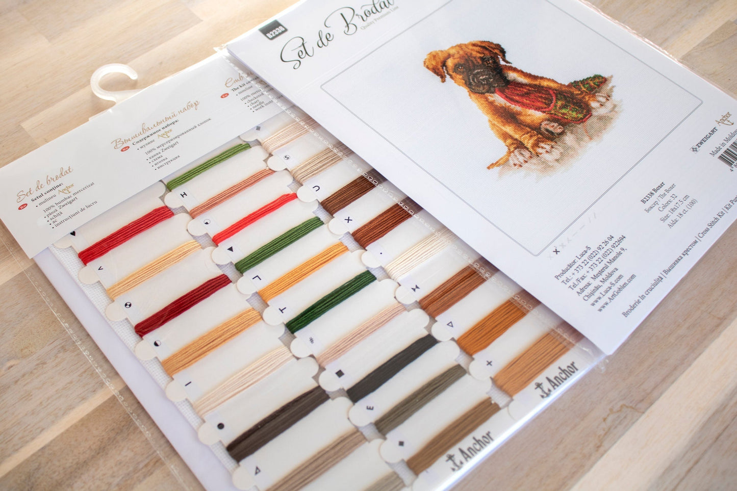 Cross Stitch Kit Luca-S - The Boxer, B2338