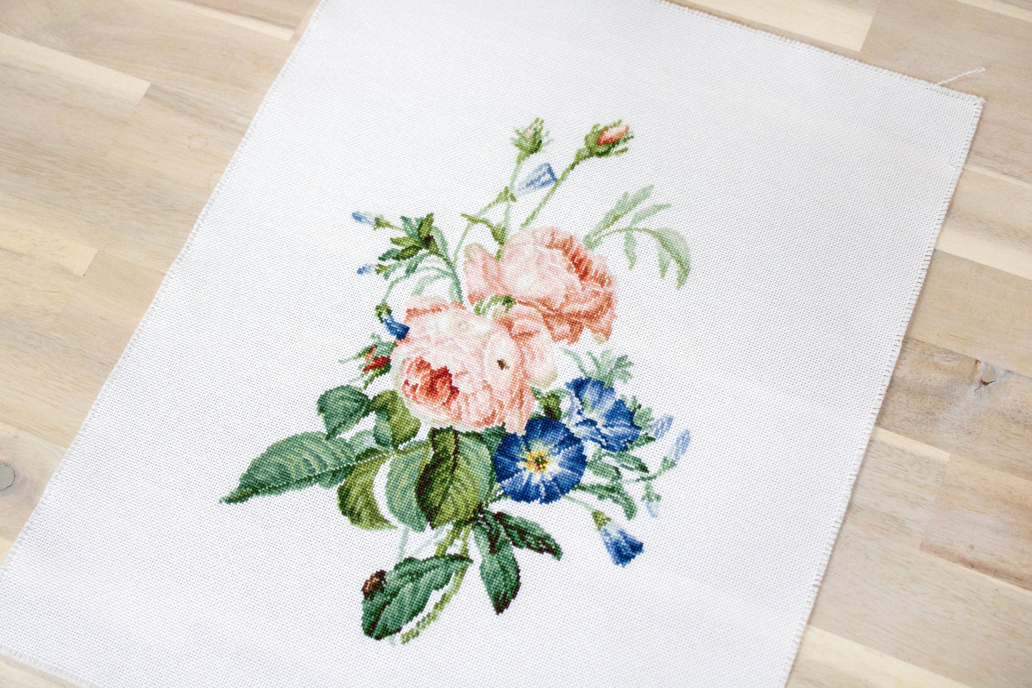 Cross Stitch Kit Luca-S - Bouquet of Roses, B2351