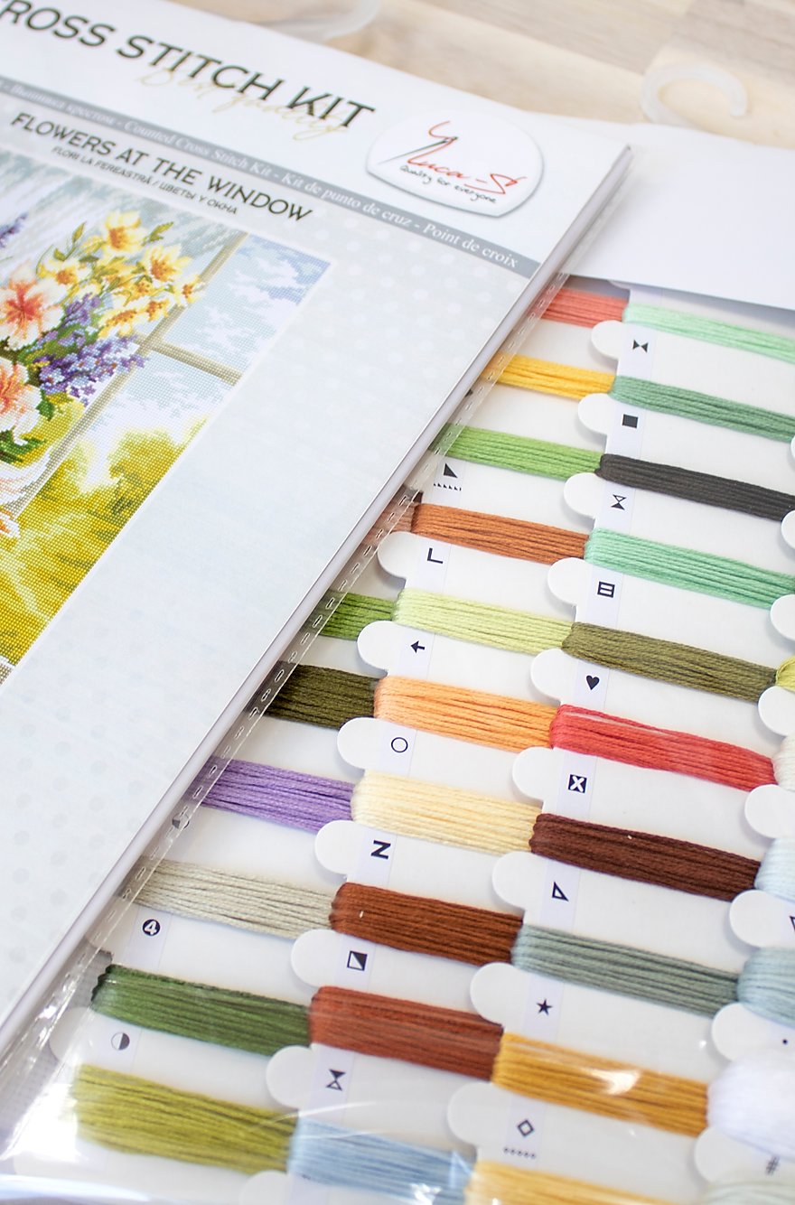 Cross Stitch Kit Luca-S - Flowers by the Window, BU4015