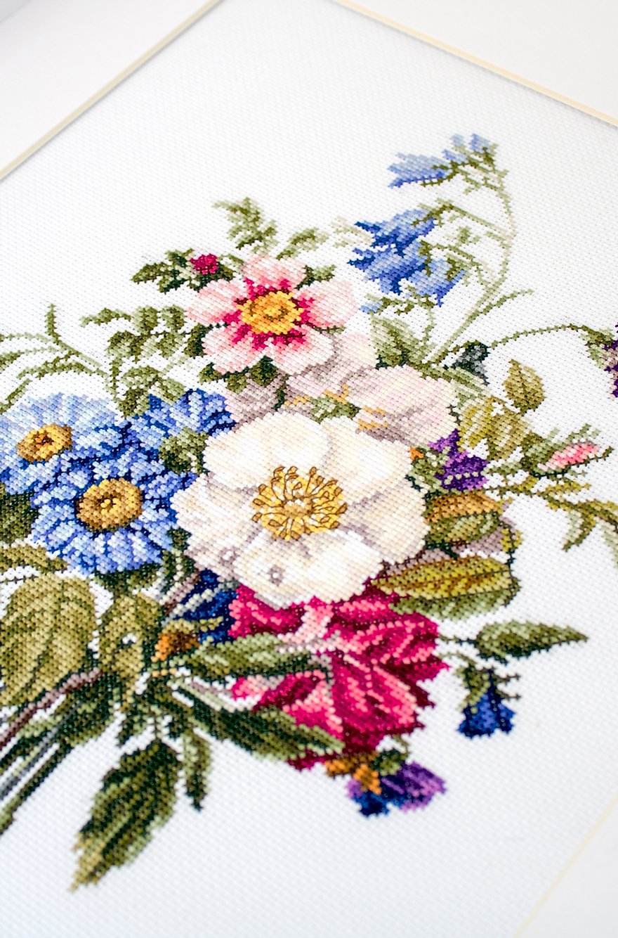 Cross Stitch Kit Luca-S - Summer Flower Bouquet, BU4004