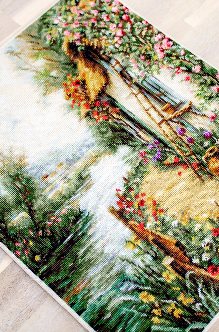 Cross Stitch Kit Luca-S - Along the River, B581