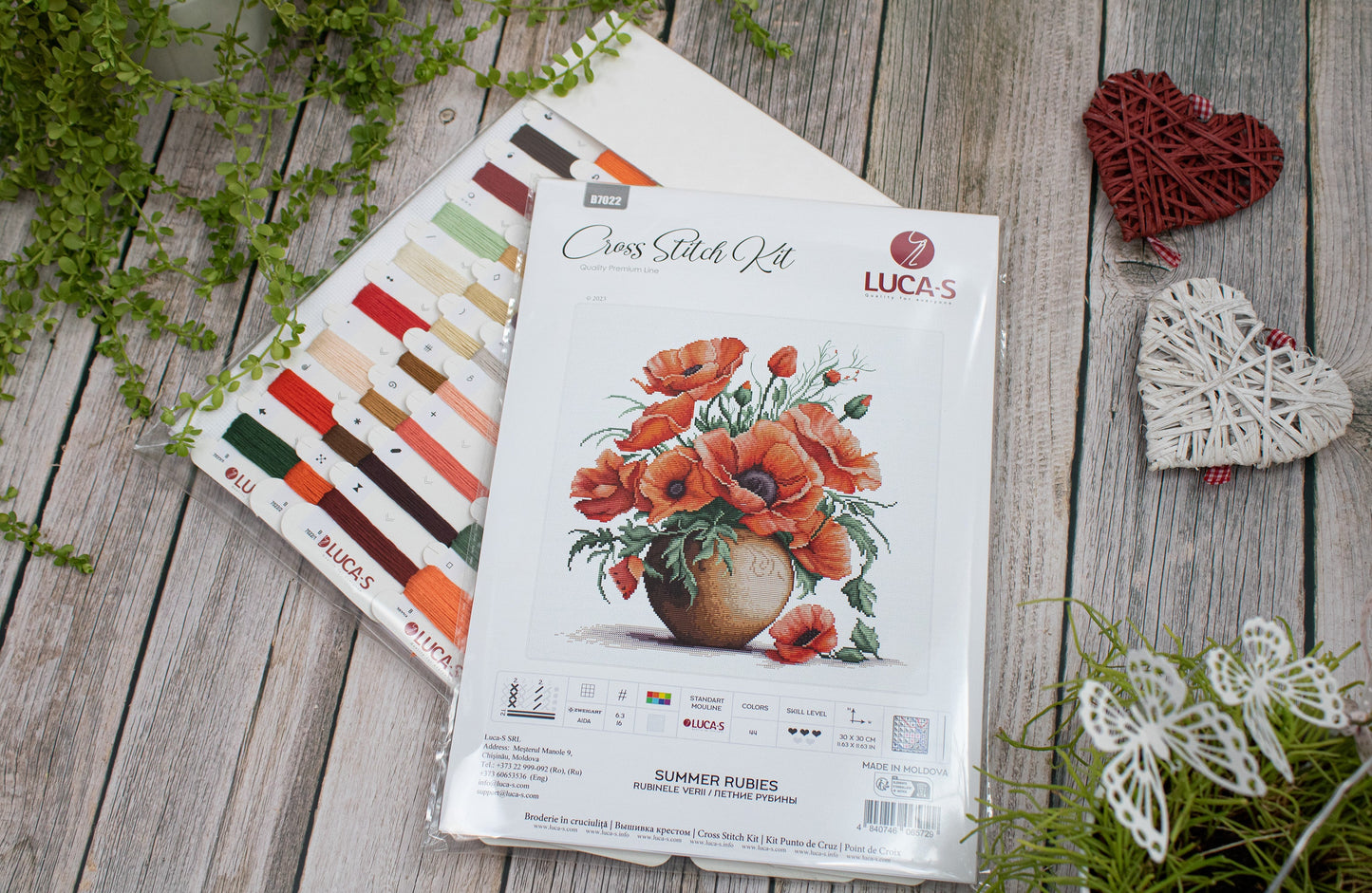 Cross Stitch Kit Luca-S - Summer Rubies, B7022