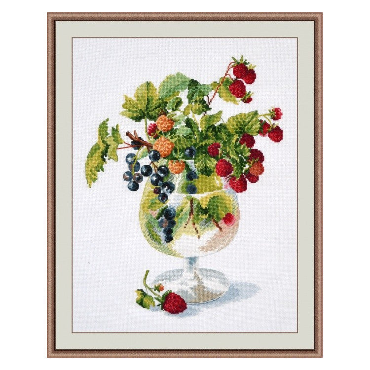 Cross Stitch Kit Oven - Berry Liquor