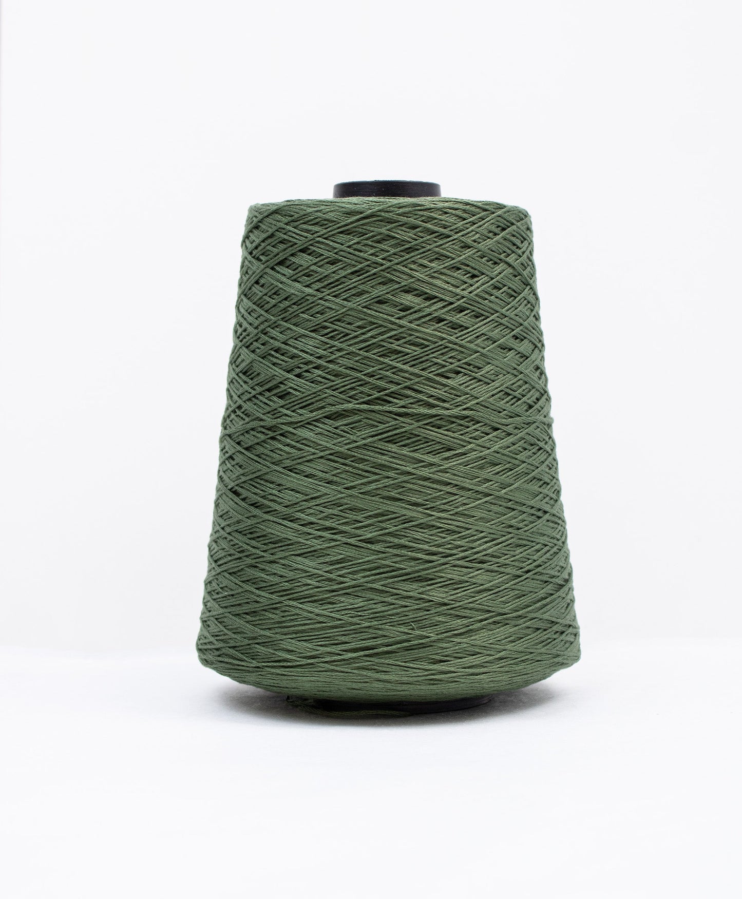 Luca-S Thread Cones - 301 / DMC 3362 / Anchor 263