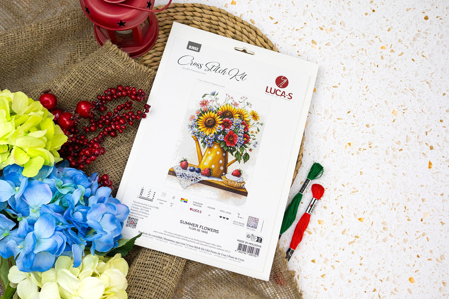 Cross Stitch Kit Luca-S - Summer Flowers, B7052