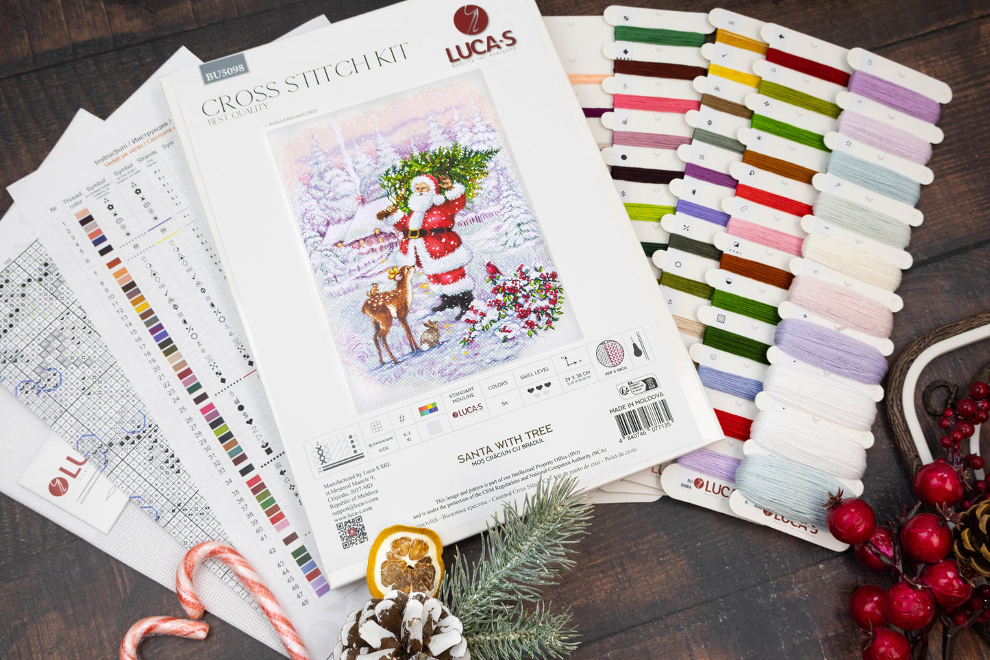 Cross Stitch Kit Luca-S - Santa With Tree, BU5098