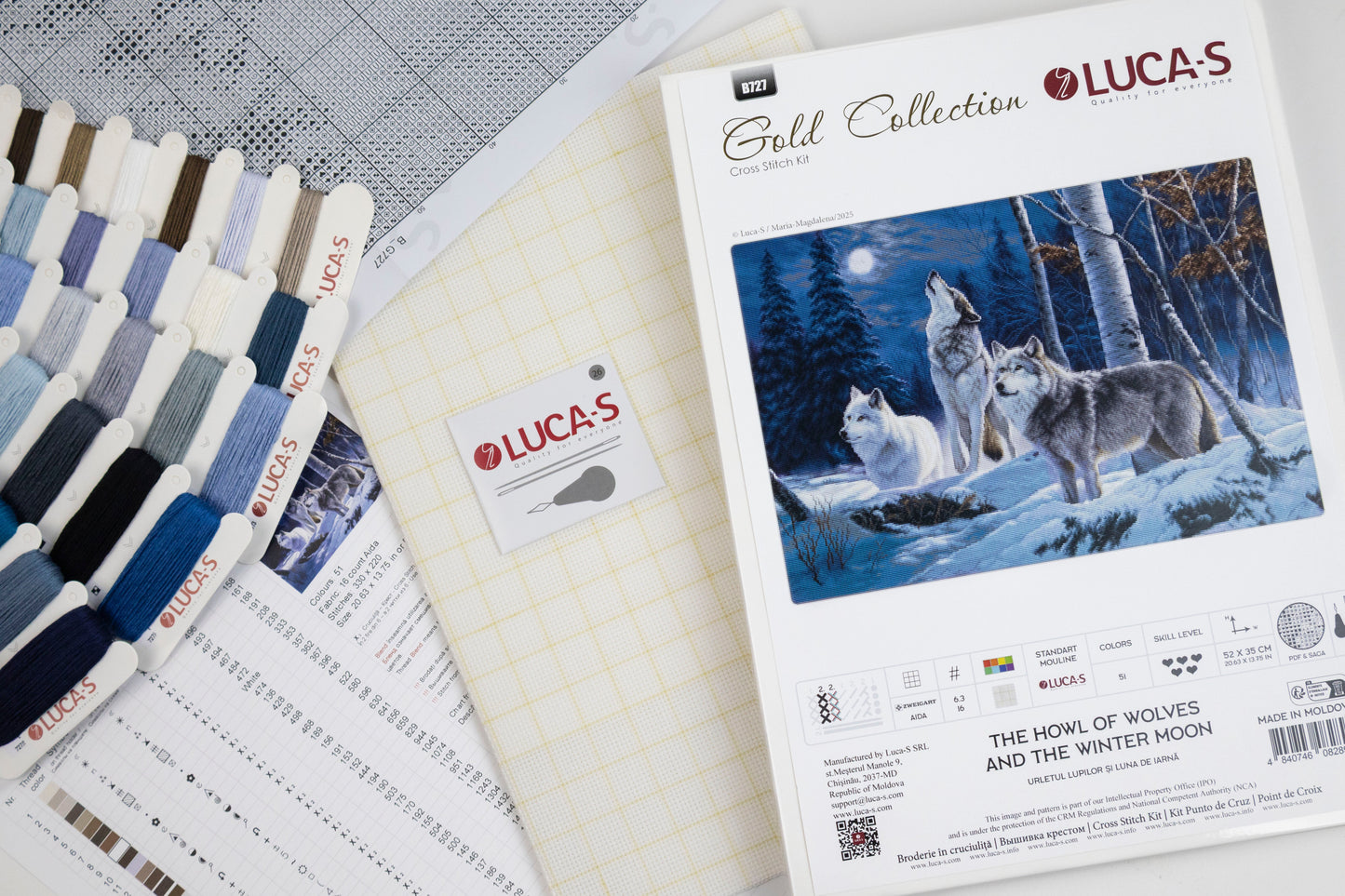 Petit Point Kit Luca-S GOLD - The Howl of Wolves and the Winter Moon, G727