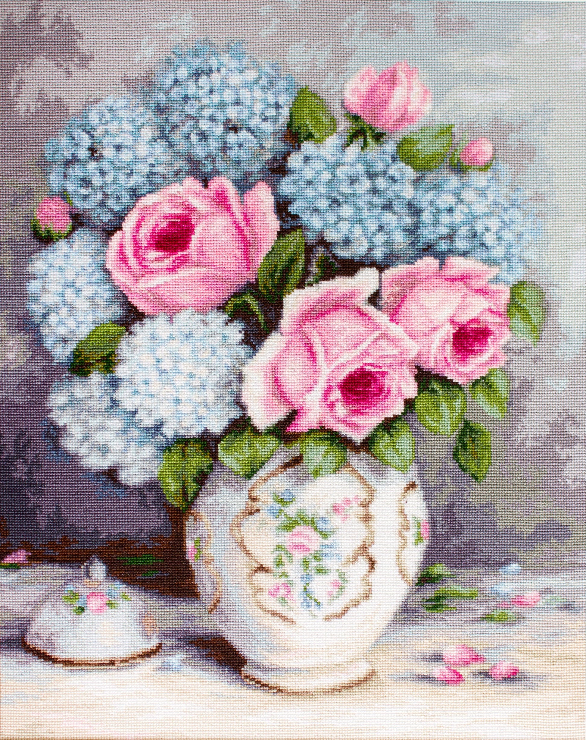 Cross Stitch Kit Luca-S - B2322, Roses & Hydrangeas - HobbyJobby