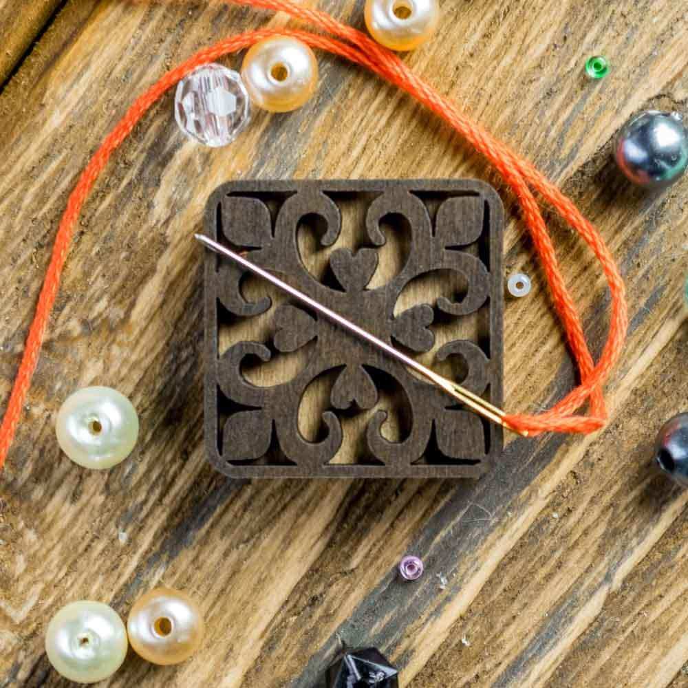 Magnetic Needle Holder - Wooden Needle Minder Wonderland Crafts Needle Minders - HobbyJobby