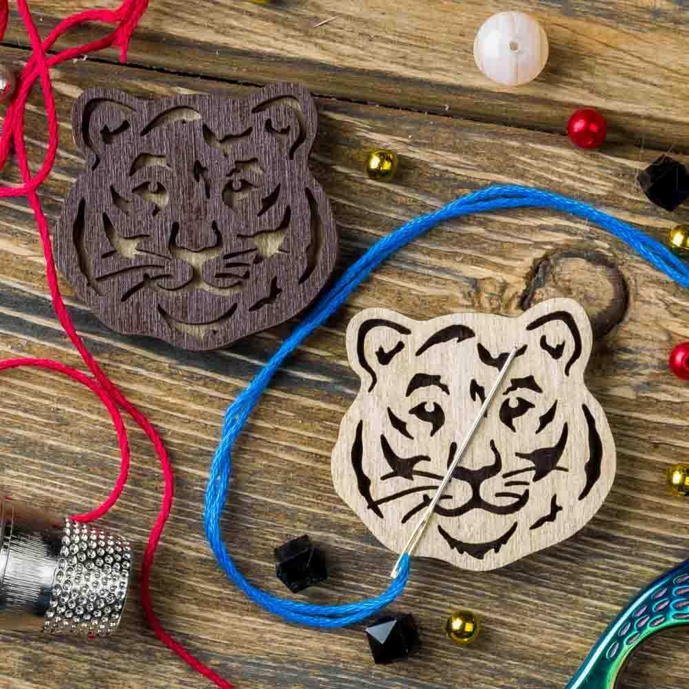 Magnetic Needle Holder - Wooden Needle Minder Wonderland Crafts Needle Minders - HobbyJobby