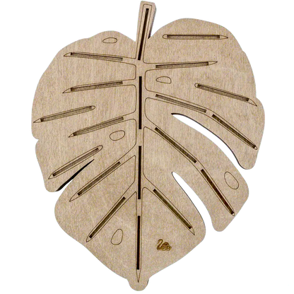 Storage Box for handcraft and 21 bobbins included Wonderland Crafts Organizer Box - HobbyJobby