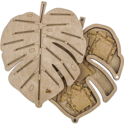 Storage Box for handcraft and 21 bobbins included Wonderland Crafts Organizer Box - HobbyJobby