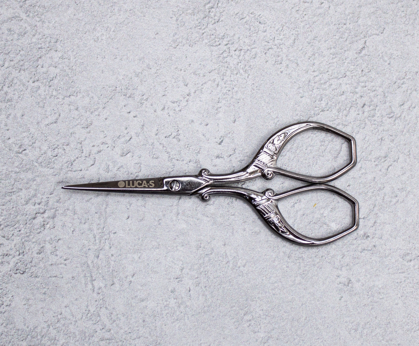 Luca-S Embroidery Scissors 3 1/2" Dark Nickel