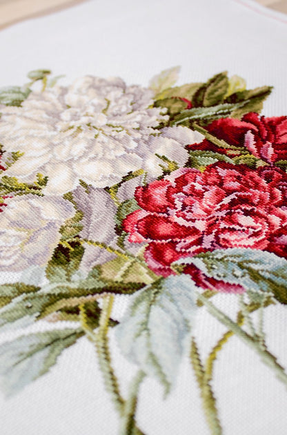 Cross Stitch Kit Luca-S - The Peonies, B2355