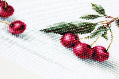 Cross Stitch Kit Luca-S - Cherry, B2252