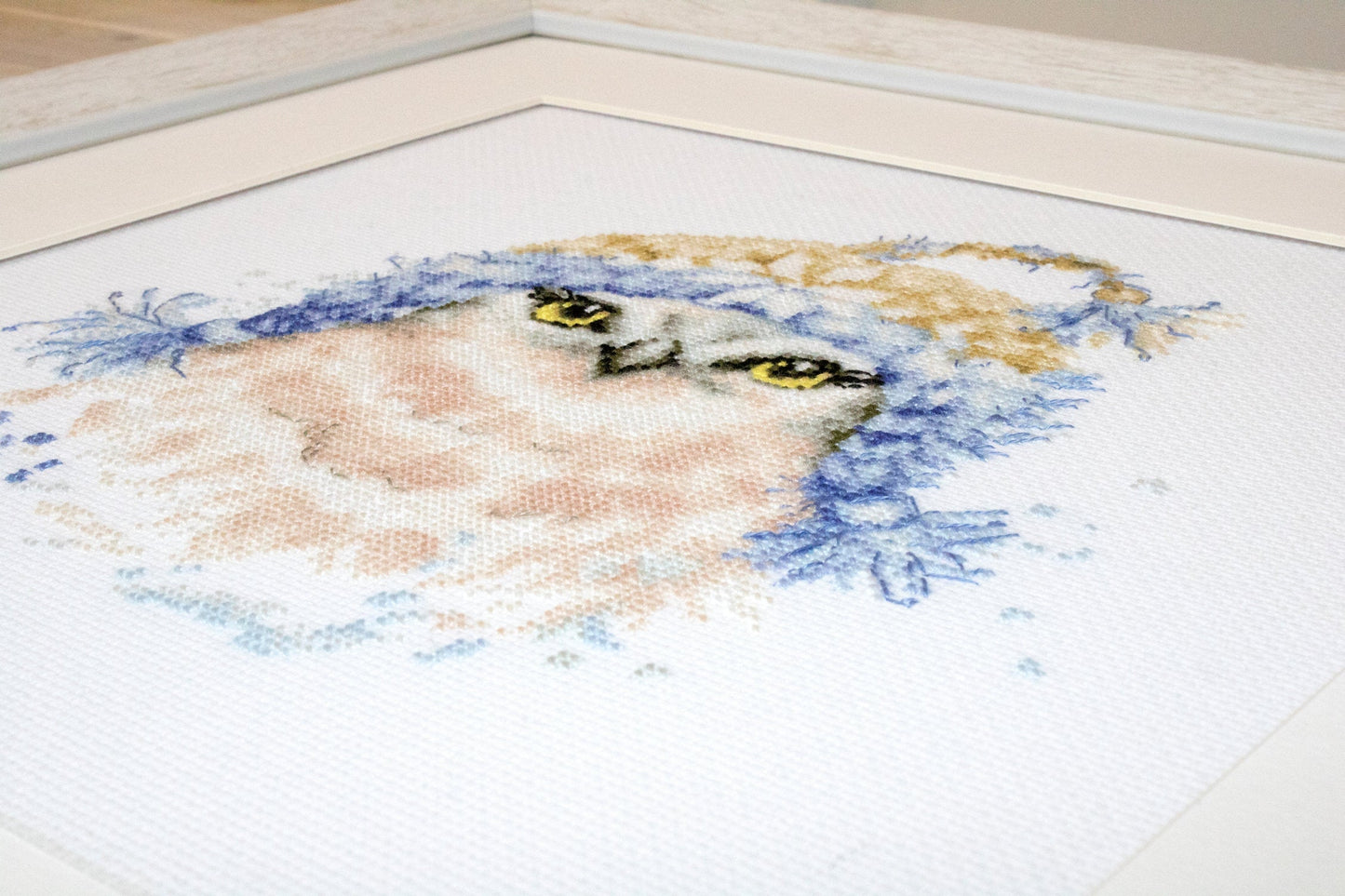 Cross Stitch Kit Luca-S - Owl, B2306