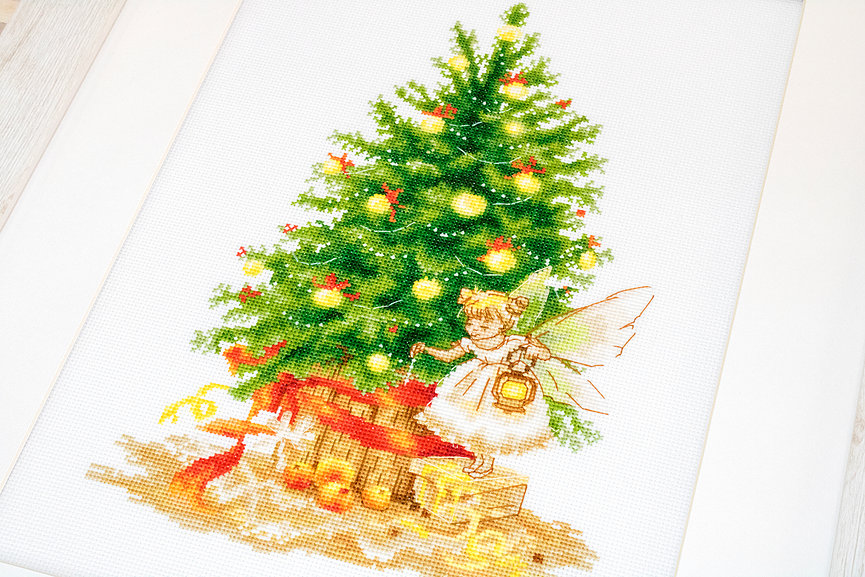 Cross Stitch Kit Luca-S - The Christmas Fairy, B1117
