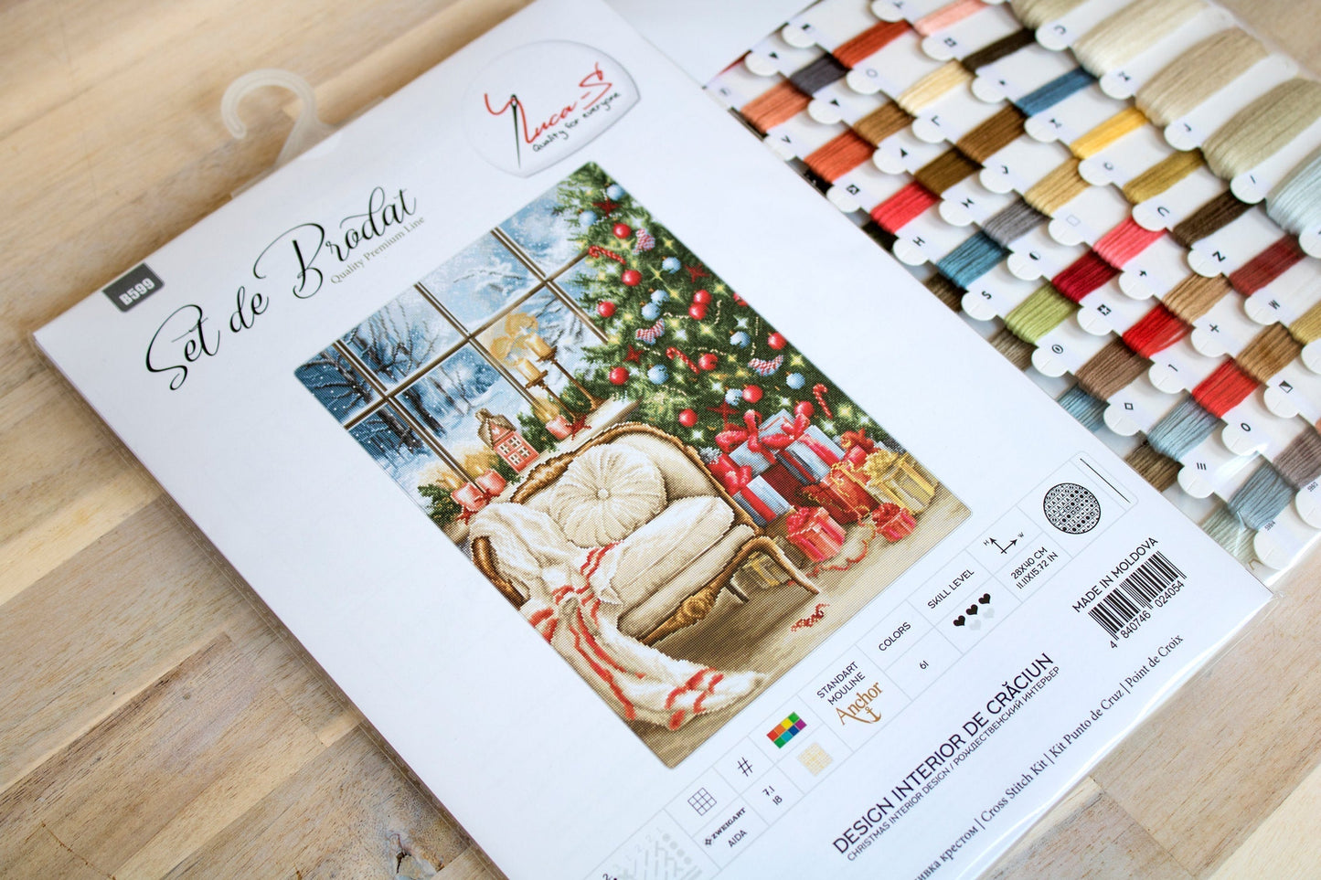 Cross Stitch Kit Luca-S - Christmas Interior Design, B599