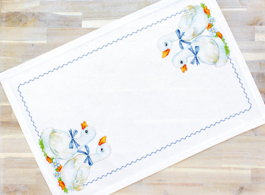 Table Topper - Cross Stitch Kit Table Cloth, FM004