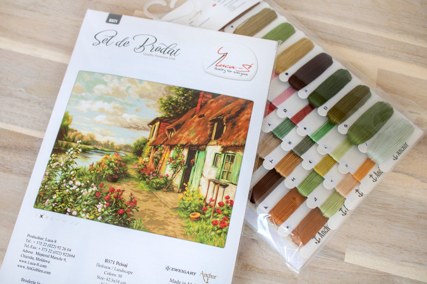 Cross Stitch Kit Luca-S - Summer Landscape, B571