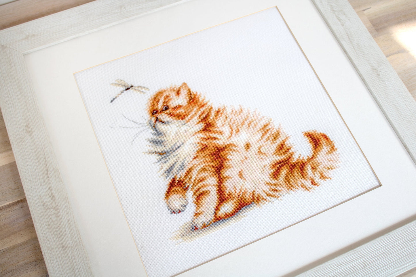 Cross Stitch Kit Luca-S - Kitten with a Dragonfly, B2270