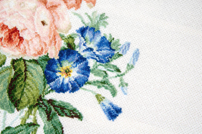 Cross Stitch Kit Luca-S - Bouquet of Roses, B2351