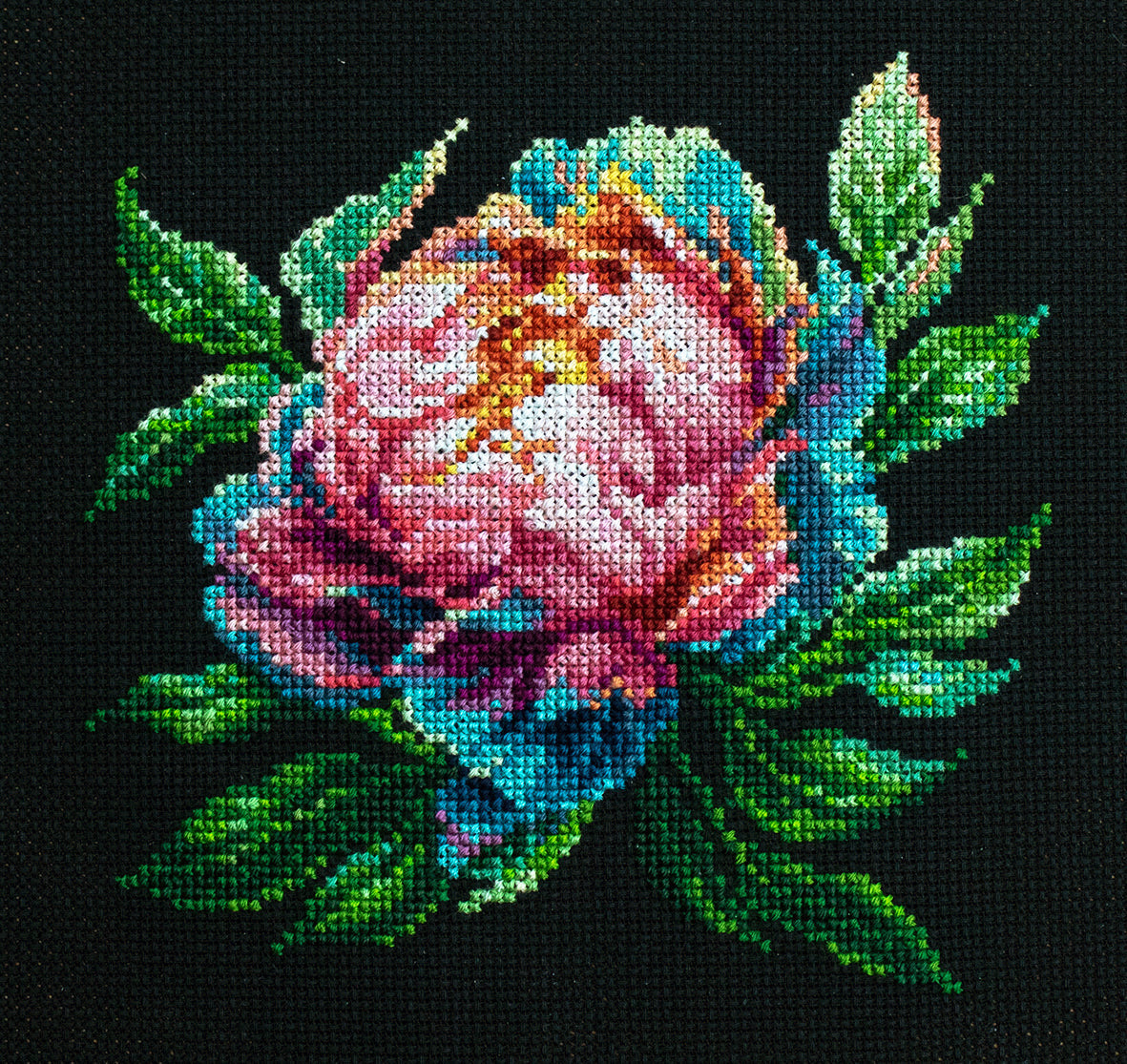 Cross Stitch Kit with Hoop Included Luca-S - ''Abalone Pearl'' Peony, BC203