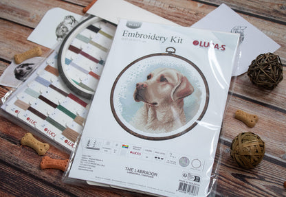 Cross Stitch Kit with Hoop Included Luca-S - The Labrador, BC211