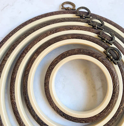 Red Embroidery Round Hoop - Nurge Flexible Hoop, Round Cross Stitch Hoop